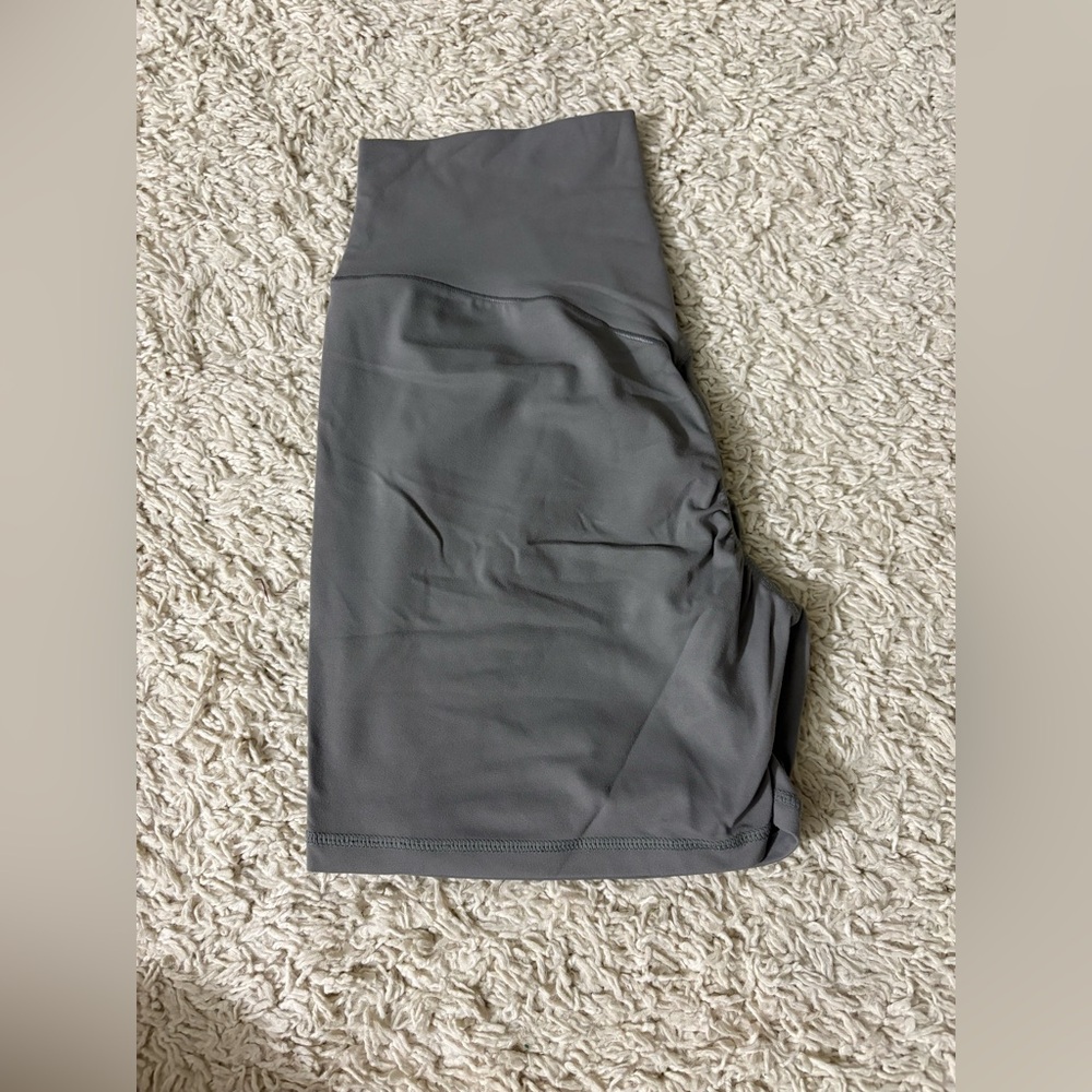 Women's Grey Sunzel Seamless Scrunch Butt Biker Shorts